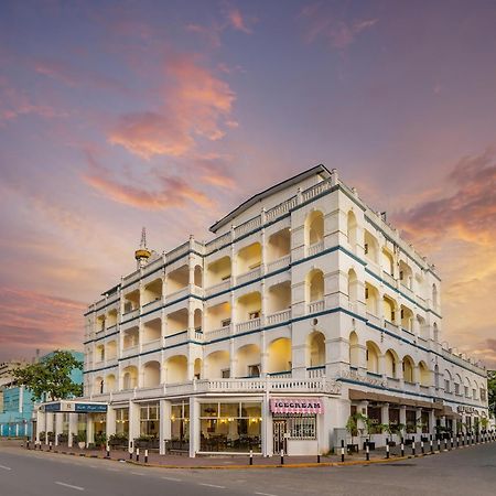 Sentrim Castle Royal Hotel Mombasa Esterno foto