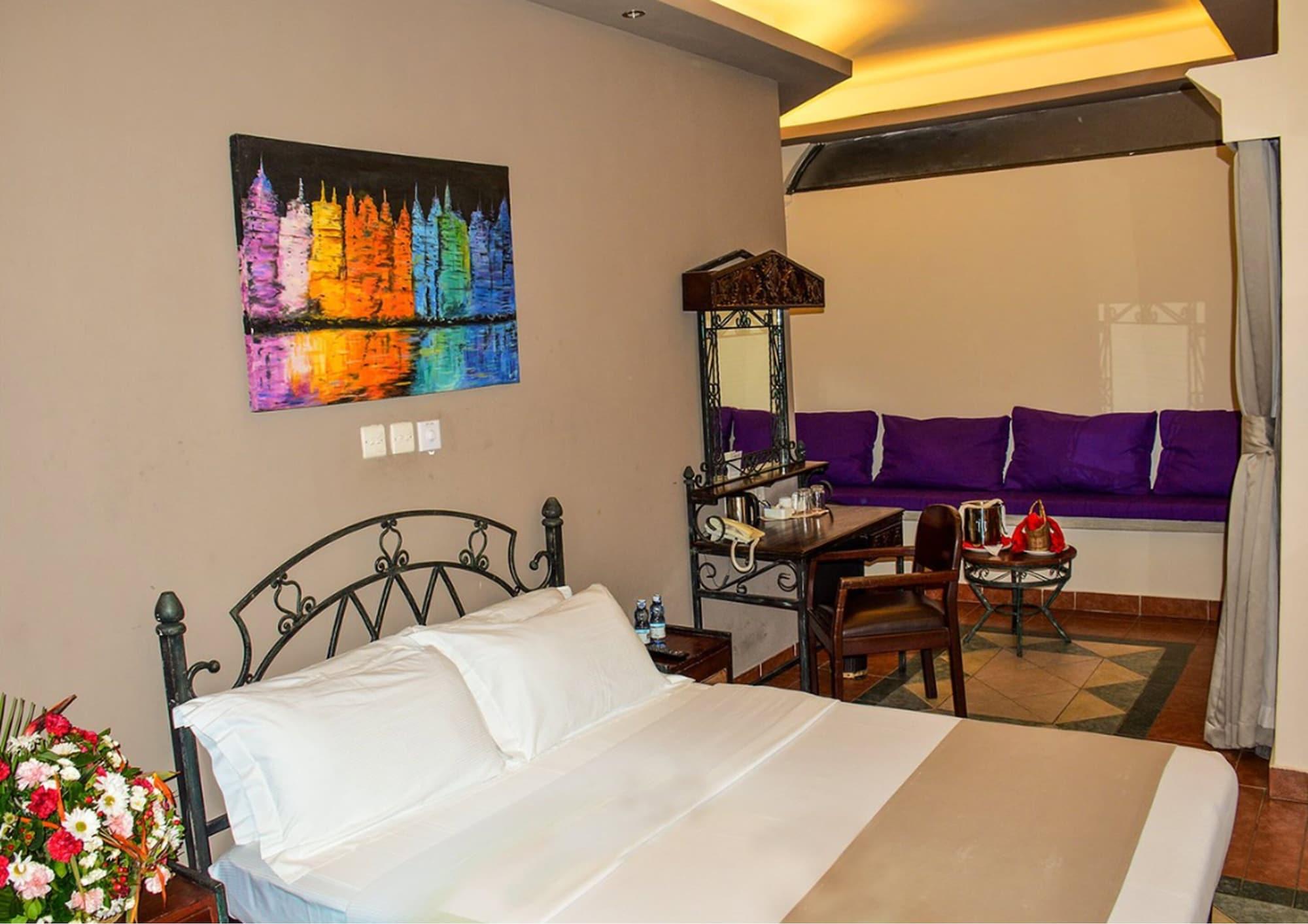 Sentrim Castle Royal Hotel Mombasa Esterno foto